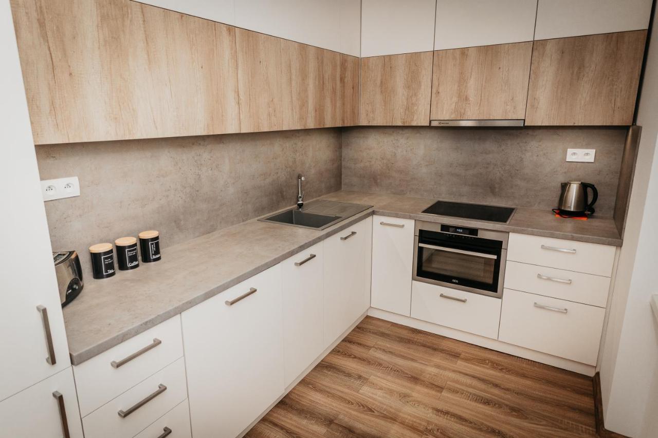 Old Town City Center Apartment 2 - Private Parking Included كَشّا المظهر الخارجي الصورة